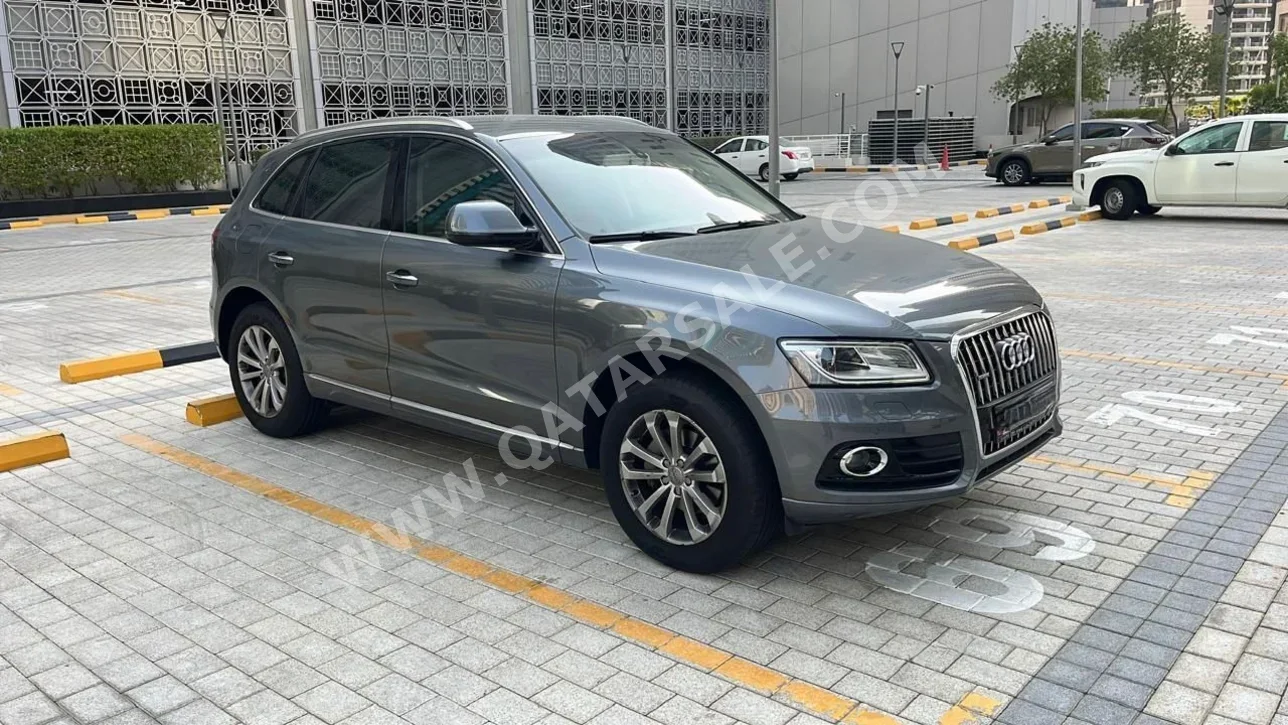 اودي  كيو 5  40 TFSI Quattro  2016  اوتوماتيك  106,000 كم  4 سلندر  دفع كلي مستمر  اس يو في  رمادي