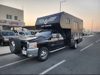 Chevrolet  Silverado  3500 HD  2010  Automatic  260,000 Km  8 Cylinder  Rear Wheel Drive (RWD)  Sedan  Black