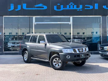 Nissan  Patrol  Safari  2005  Automatic  450,000 Km  6 Cylinder  Four Wheel Drive (4WD)  SUV  Gray