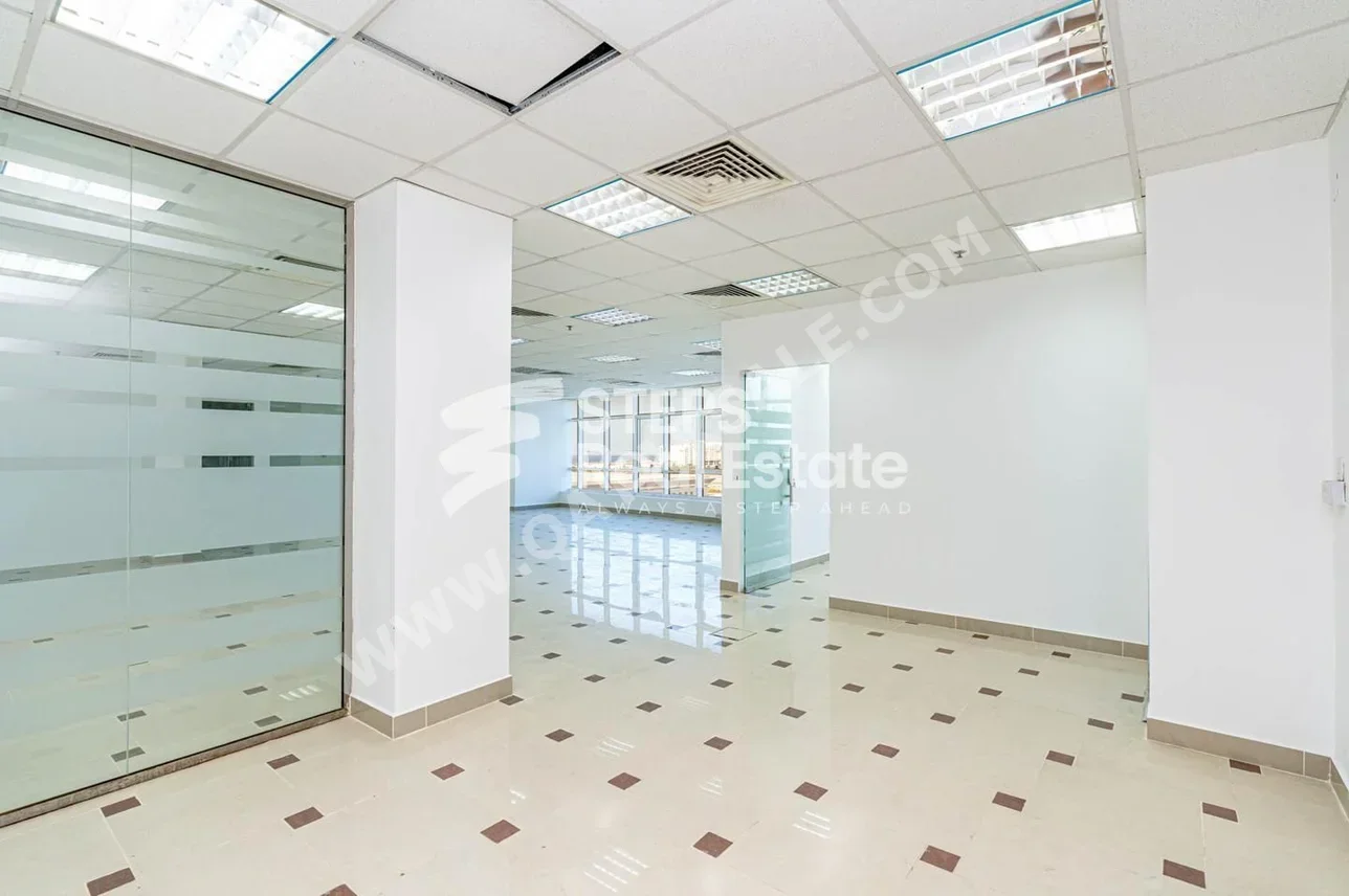 Commercial Offices - Not Furnished  - Doha  - Umm Ghuwailina