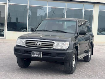 Toyota  Land Cruiser  GX  2006  Manual  439,000 Km  6 Cylinder  Four Wheel Drive (4WD)  SUV  Black