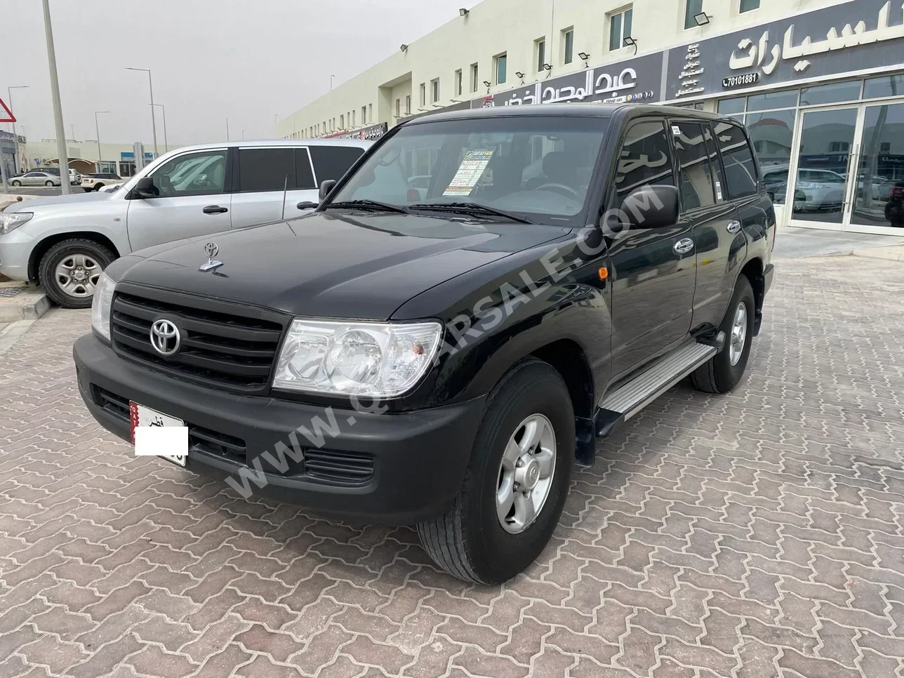 Toyota  Land Cruiser  G  2006  Manual  445,000 Km  6 Cylinder  Four Wheel Drive (4WD)  SUV  Black