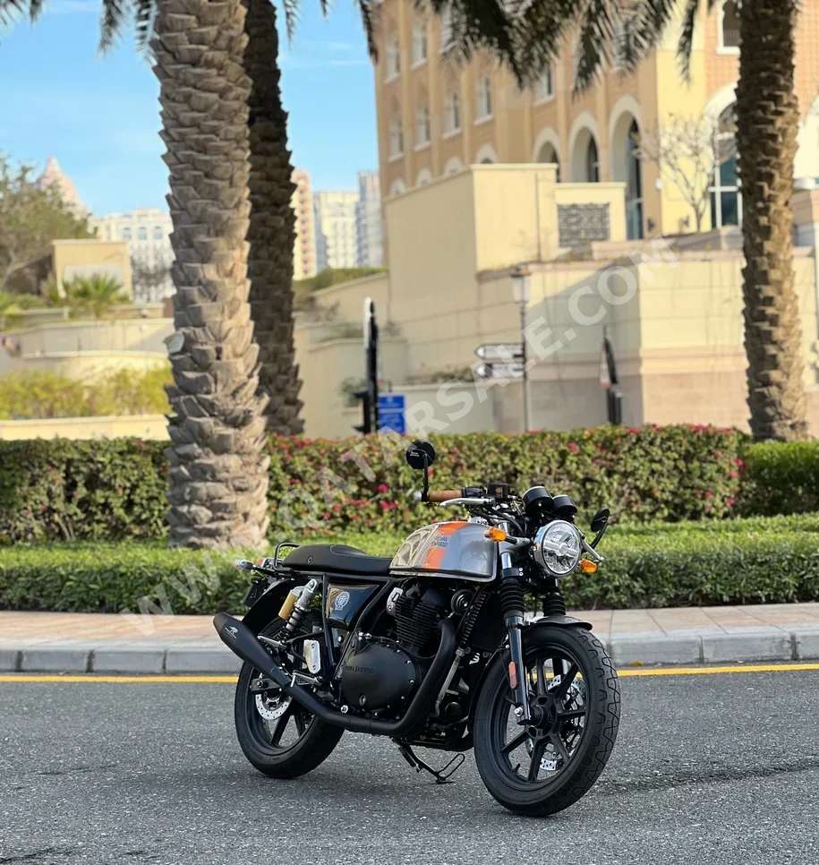 Royal Enfield  Continental GT -  2023 - Color Gray