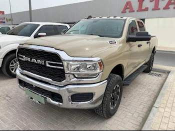 Dodge  Ram  1500  2020  Automatic  50,000 Km  8 Cylinder  Four Wheel Drive (4WD)  Pick Up  Beige