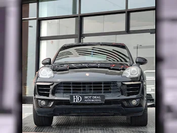 Porsche  Macan  S  2015  Automatic  118,000 Km  6 Cylinder  Four Wheel Drive (4WD)  SUV  Black