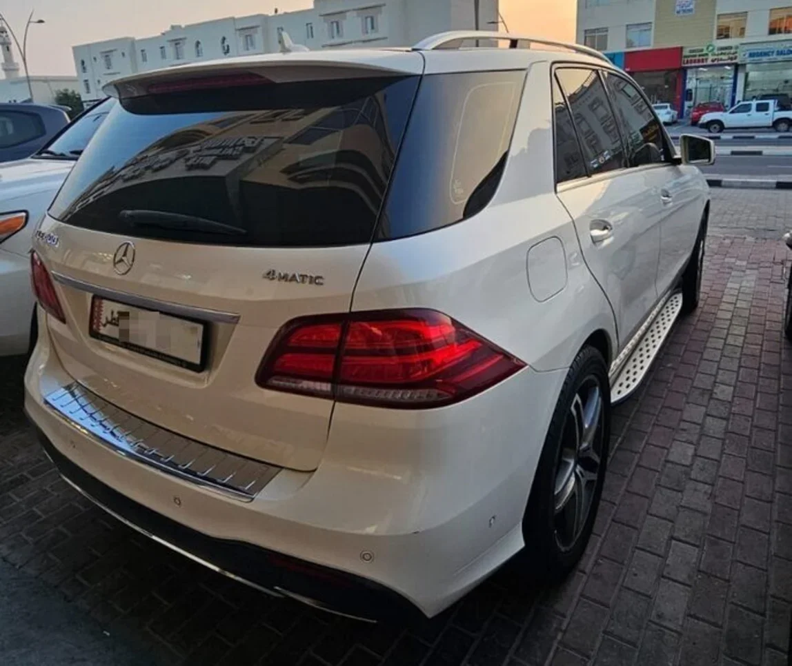 Mercedes-Benz GLE 400 2016 Automatic 204,000 Km 6 Cylinder All Wheel Drive (AWD) SUV White