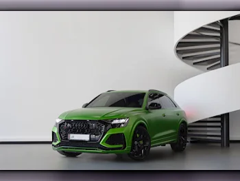 Audi  RSQ8  2022  Automatic  21,463 Km  8 Cylinder  All Wheel Drive (AWD)  SUV  Olive Green  With Warranty