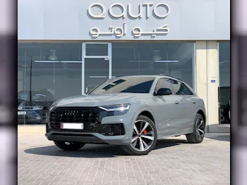 Audi  Q5  2019  Automatic  88,000 Km  6 Cylinder  All Wheel Drive (AWD)  SUV  Gray