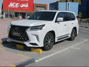 Lexus  LX  570 S  2019  Automatic  45,000 Km  8 Cylinder  Four Wheel Drive (4WD)  SUV  White