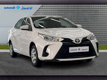 Toyota  Yaris  2021  Automatic  25,941 Km  4 Cylinder  Front Wheel Drive (FWD)  Sedan  White