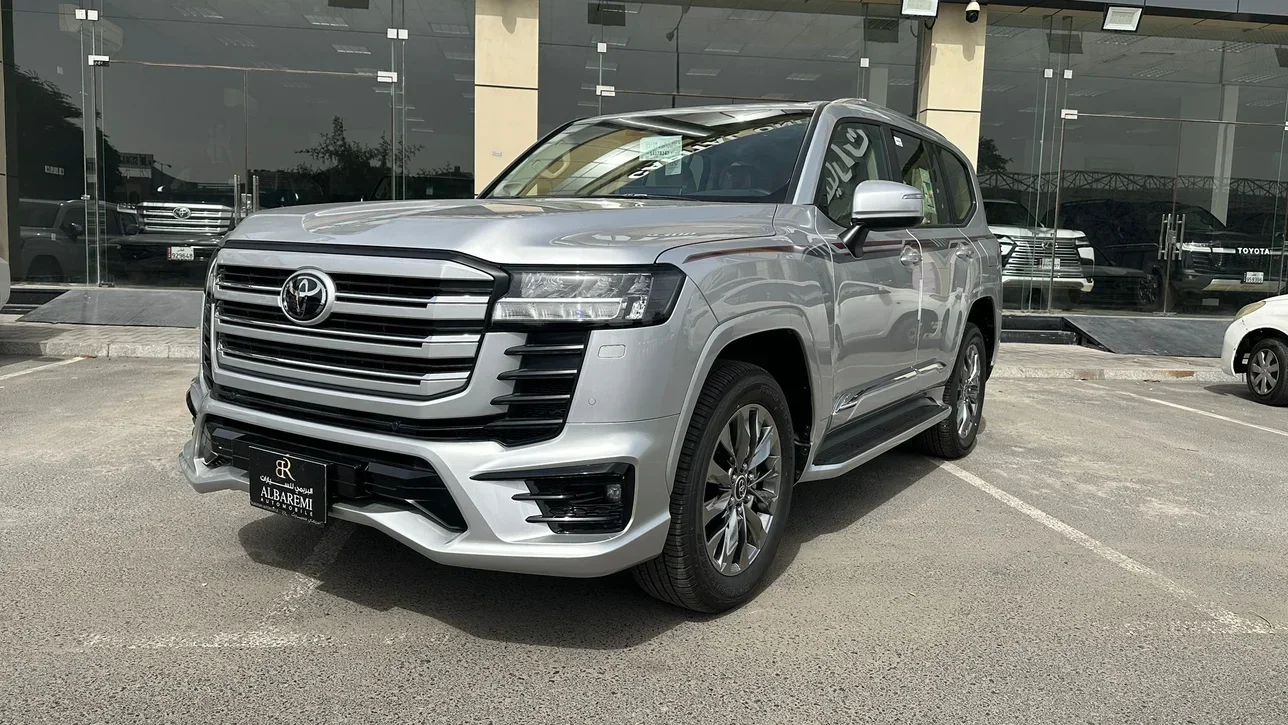 Toyota  Land Cruiser  GXR Twin Turbo  2025  Automatic  0 Km  6 Cylinder  Four Wheel Drive (4WD)  SUV  Silver  With Warranty