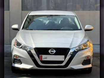 Nissan  Altima  2021  Automatic  36,000 Km  4 Cylinder  Front Wheel Drive (FWD)  Sedan  Silver