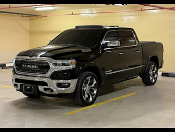 Dodge  Ram  Limited  2019  Automatic  133,000 Km  8 Cylinder  Four Wheel Drive (4WD)  Pick Up  Black  With Warranty