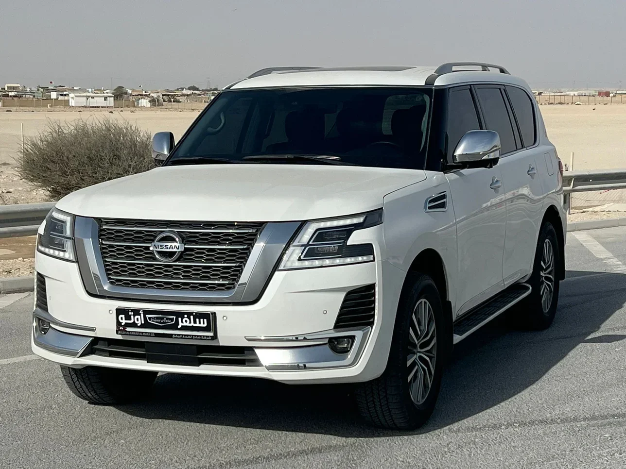 Nissan  Patrol  Platinum  2021  Automatic  22,000 Km  6 Cylinder  Four Wheel Drive (4WD)  SUV  White  With Warranty