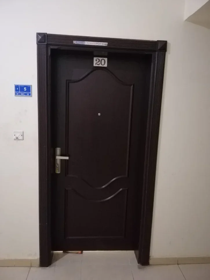 3 Bedrooms  Apartment  in Doha -  Fereej Bin Mahmoud  Not Furnished