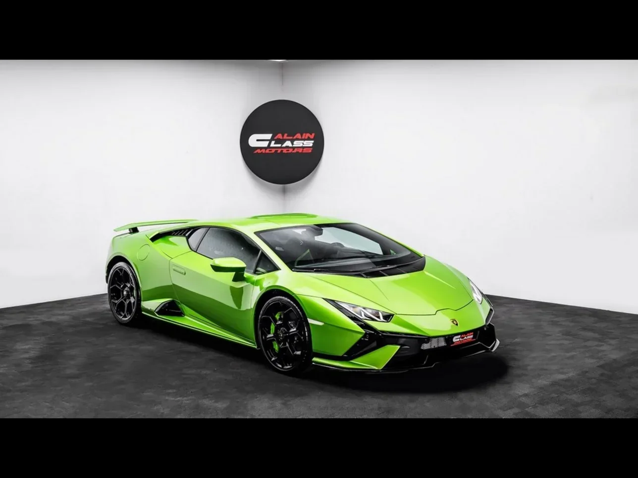 Lamborghini  Huracan  Tecnica  2023  Automatic  2,935 Km  10 Cylinder  Rear Wheel Drive (RWD)  Coupe / Sport  Green