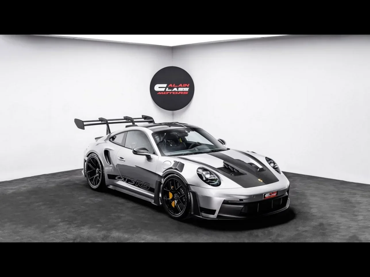 Porsche  911  GT3  2024  Automatic  1,844 Km  6 Cylinder  Rear Wheel Drive (RWD)  Coupe / Sport  Silver