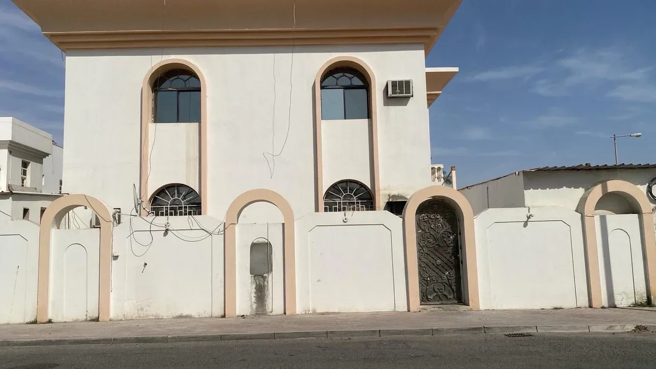 Family Residential  - Not Furnished  - Al Rayyan  - Old Al Rayyan  - 6 Bedrooms