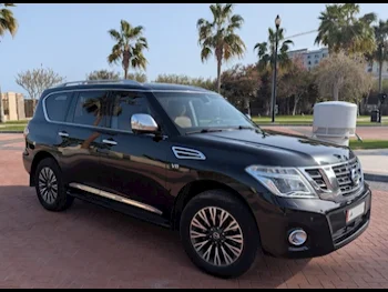 Nissan  Patrol  Platinum  2017  Automatic  104,000 Km  8 Cylinder  Four Wheel Drive (4WD)  SUV  Black