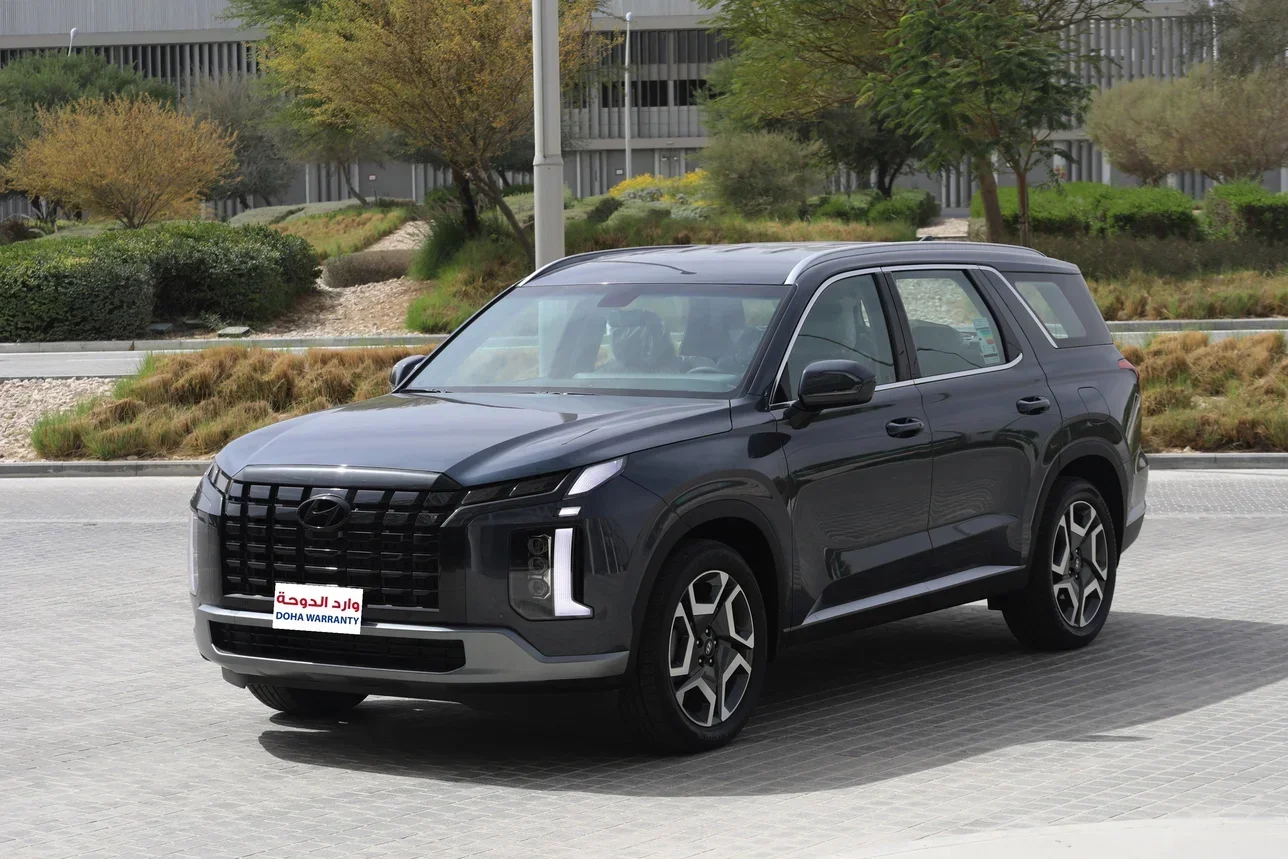 Hyundai  Palisade  2025  Automatic  0 Km  6 Cylinder  All Wheel Drive (AWD)  SUV  Dark Gray  With Warranty