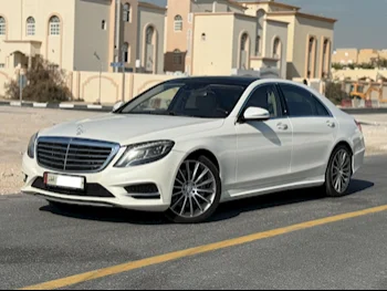 Mercedes-Benz  S-Class  500  2015  Automatic  107,000 Km  8 Cylinder  Rear Wheel Drive (RWD)  Sedan  White