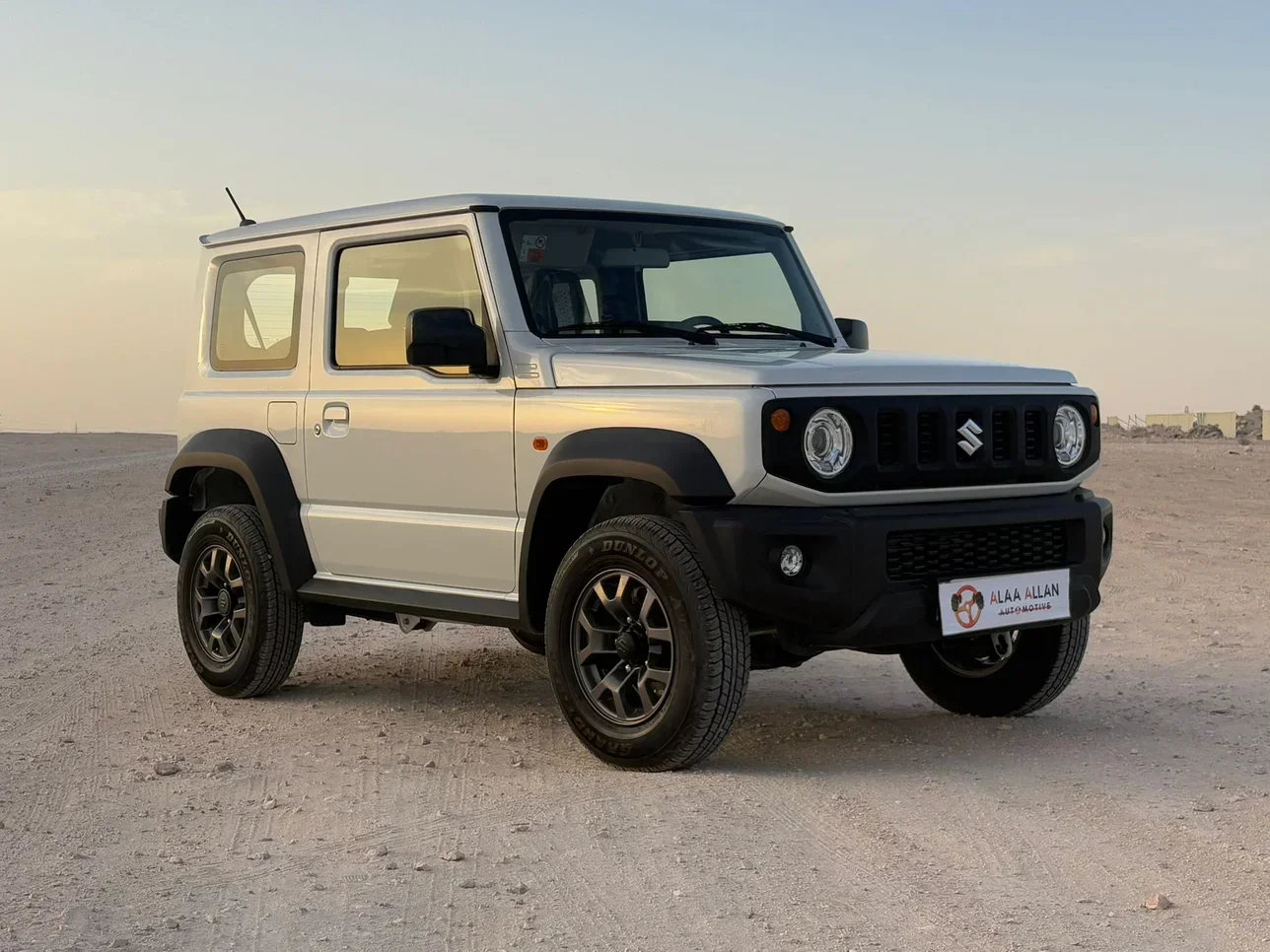 Suzuki  Jimny  2025  Automatic  0 Km  4 Cylinder  Four Wheel Drive (4WD)  SUV  Silver  With Warranty