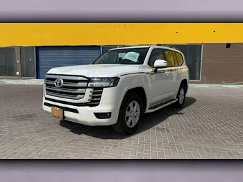 Toyota  Land Cruiser  GXR Twin Turbo  2025  Automatic  0 Km  6 Cylinder  Four Wheel Drive (4WD)  SUV  White  With Warranty