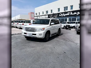 Toyota  Land Cruiser  VXR  2015  Automatic  380,000 Km  8 Cylinder  Four Wheel Drive (4WD)  SUV  White