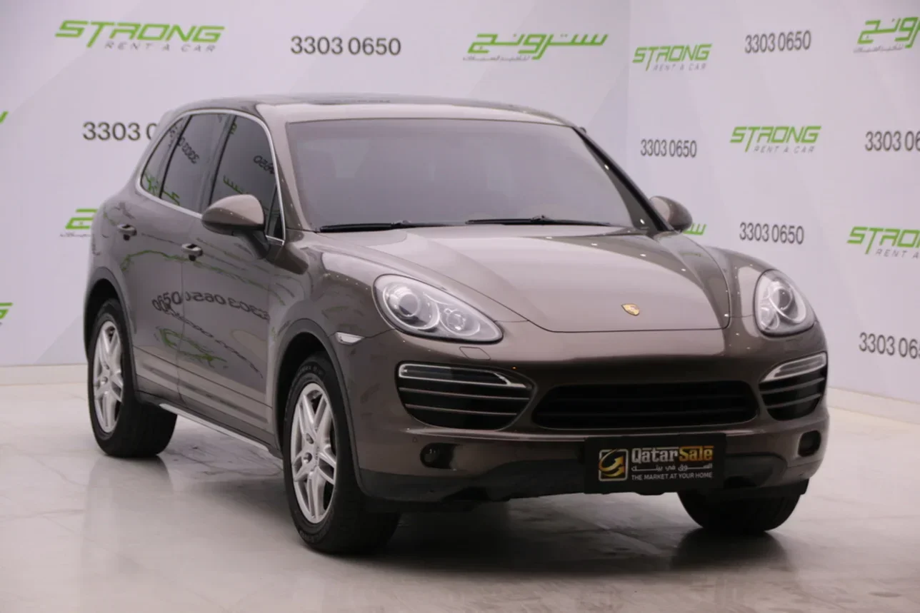 Porsche  Cayenne  2014  Automatic  128,000 Km  6 Cylinder  Four Wheel Drive (4WD)  SUV  Brown