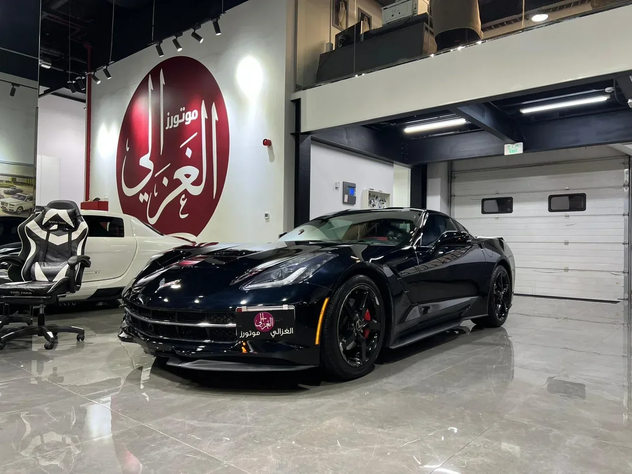 Chevrolet  Corvette  C7  2014  Automatic  162,000 Km  8 Cylinder  Rear Wheel Drive (RWD)  Coupe / Sport  Black