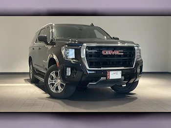 GMC  Yukon  SLE  2022  Automatic  53,400 Km  8 Cylinder  Rear Wheel Drive (RWD)  SUV  Dark Blue  With Warranty