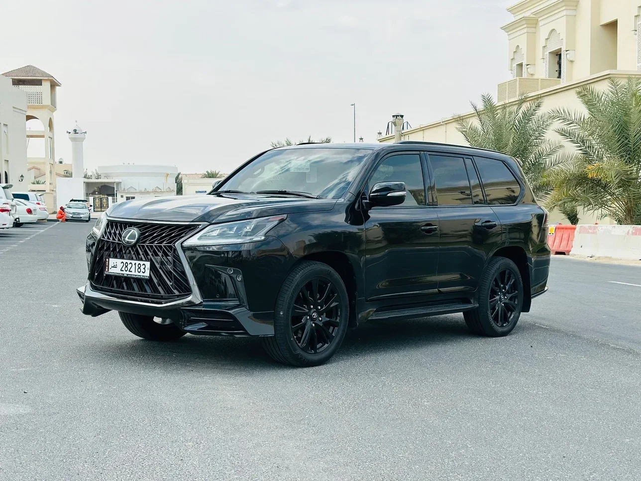 Lexus  LX  570 S Black Edition  2019  Automatic  65,000 Km  8 Cylinder  Four Wheel Drive (4WD)  SUV  Black