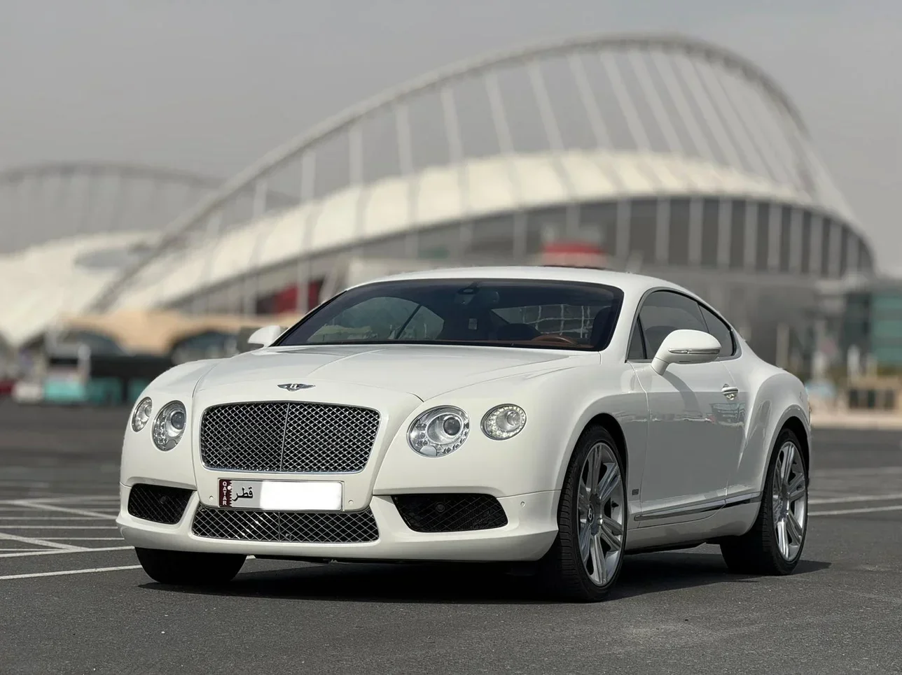 Bentley  Continental  GT  2015  Automatic  79,000 Km  8 Cylinder  All Wheel Drive (AWD)  Coupe / Sport  White