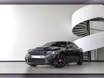 Dodge  Charger  2022  Automatic  82,000 Km  6 Cylinder  Rear Wheel Drive (RWD)  Sedan  Gray