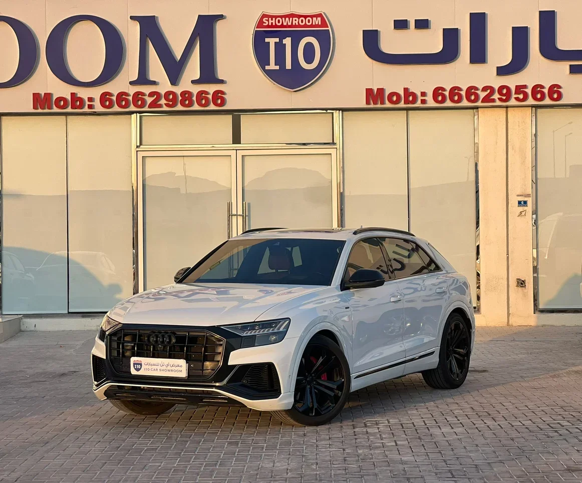 Audi  Q8  S-Line  2019  Automatic  123,000 Km  6 Cylinder  All Wheel Drive (AWD)  SUV  White  With Warranty