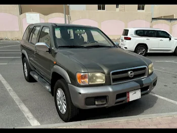 Nissan  Pathfinder  LE  2004  Automatic  250,600 Km  6 Cylinder  SUV  Green