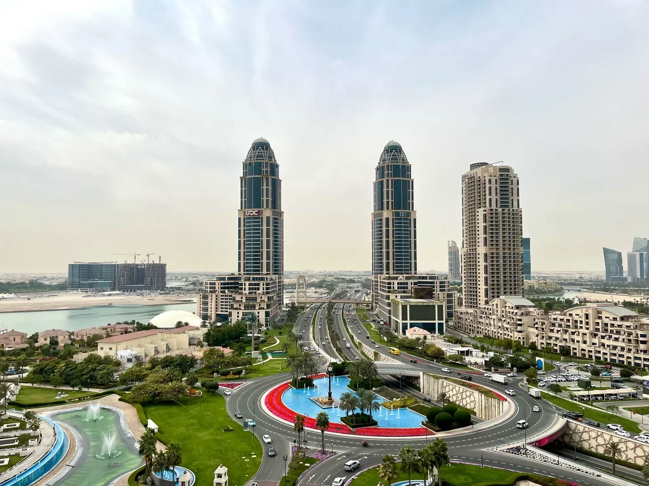 2 Bedrooms  Apartment  For Rent  in Doha -  The Pearl  Semi Furnished