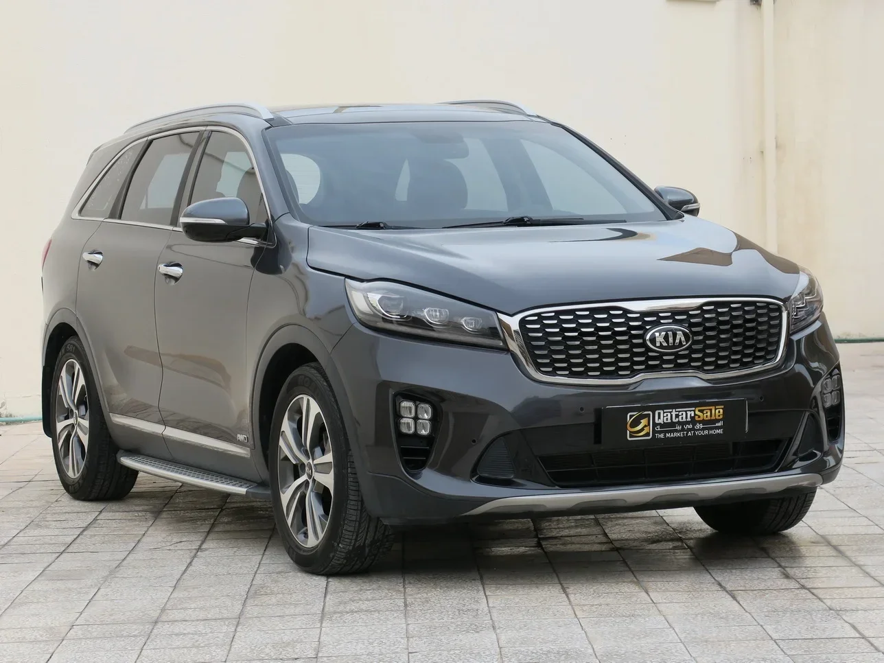 Kia  Sorento  2019  Automatic  35,000 Km  6 Cylinder  Four Wheel Drive (4WD)  SUV  Gray