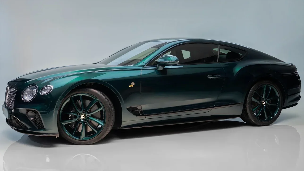 Bentley  GT  Speed  2020  Automatic  27,400 Km  12 Cylinder  All Wheel Drive (AWD)  Coupe / Sport  Green