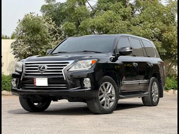 Lexus  LX  570 S  2013  Automatic  240,000 Km  8 Cylinder  Four Wheel Drive (4WD)  SUV  Black