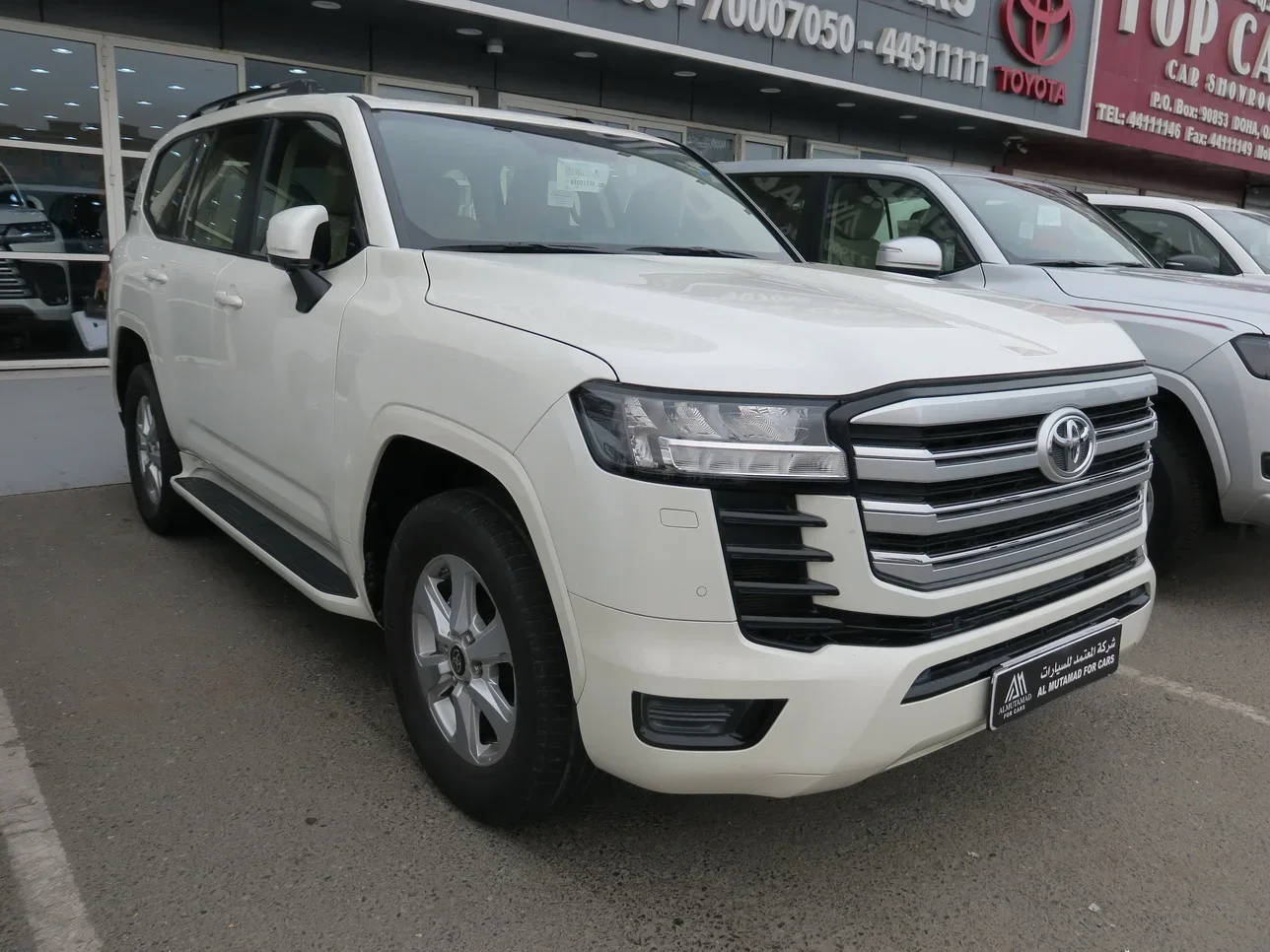 Toyota  Land Cruiser  GXR Twin Turbo  2022  Automatic  137,000 Km  6 Cylinder  Four Wheel Drive (4WD)  SUV  White  With Warranty