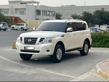 Nissan  Patrol  Platinum  2016  Automatic  150,000 Km  8 Cylinder  Four Wheel Drive (4WD)  SUV  White