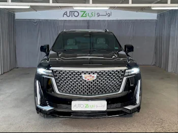 Cadillac  Escalade  Premium  2023  Automatic  23,900 Km  8 Cylinder  Four Wheel Drive (4WD)  SUV  Black  With Warranty