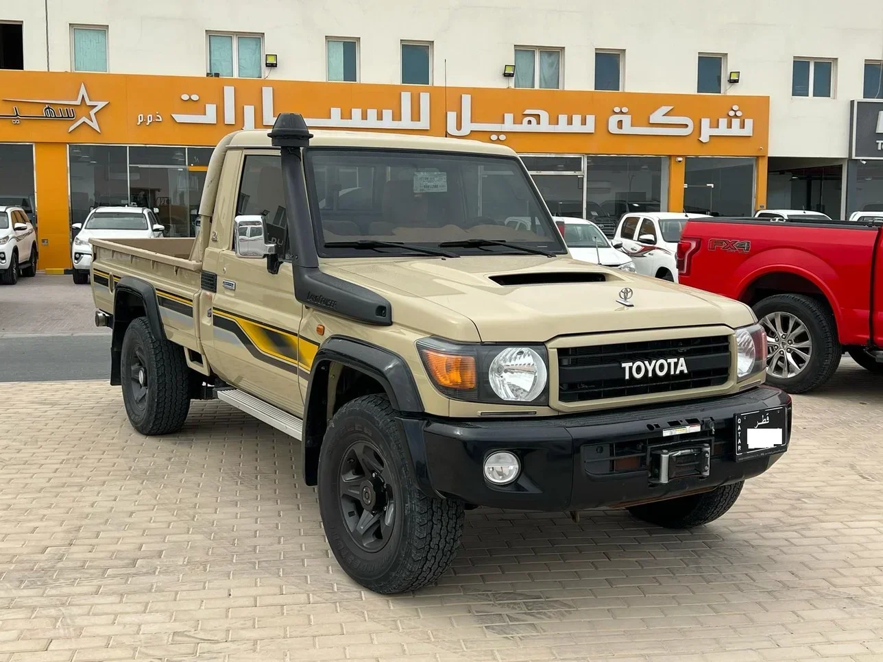 Toyota  Land Cruiser  LX  2022  Manual  52,000 Km  6 Cylinder  Four Wheel Drive (4WD)  Pick Up  Beige