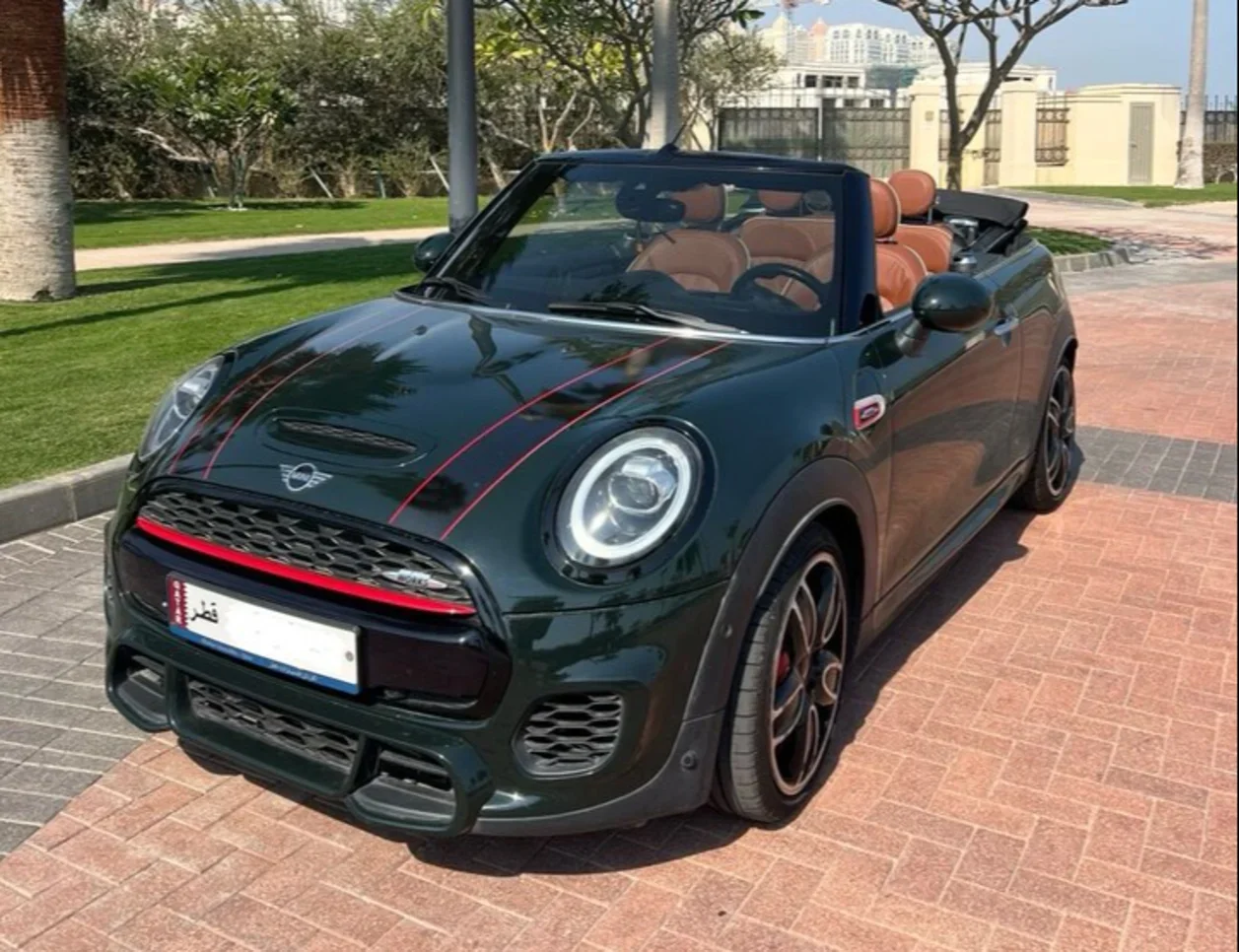 Mini  Cooper  JCW  2020  Automatic  73,000 Km  4 Cylinder  Front Wheel Drive (FWD)  Hatchback  Green  With Warranty