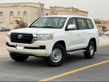  Toyota  Land Cruiser  GX  2016  Automatic  249,000 Km  6 Cylinder  Four Wheel Drive (4WD)  SUV  White  With Warranty