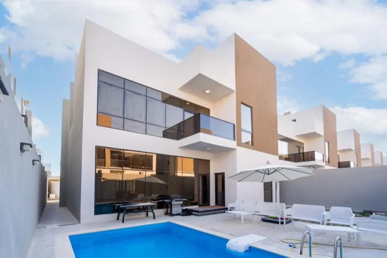 Family Residential  - Fully Furnished  - Al Daayen  - Sumaysimah  - 5 Bedrooms