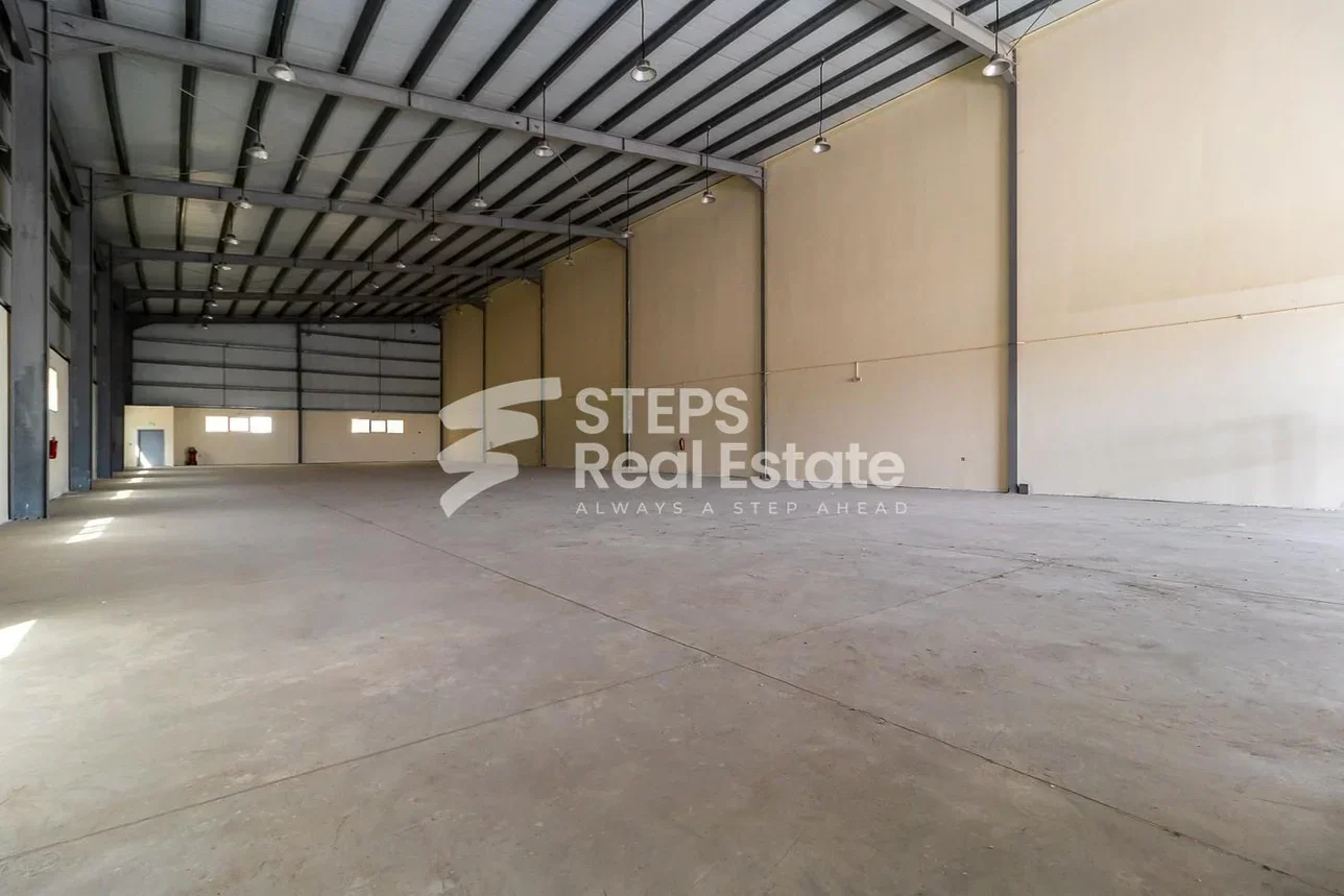 Warehouses & Stores - Al Wakrah  - Barkit Al Awamer  -Area Size: 5000 Square Meter