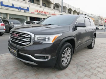 GMC  Acadia  2017  Automatic  169,000 Km  6 Cylinder  All Wheel Drive (AWD)  SUV  Gray