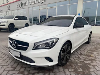 Mercedes-Benz  CLA  200  2019  Automatic  143,000 Km  4 Cylinder  Rear Wheel Drive (RWD)  Sedan  White